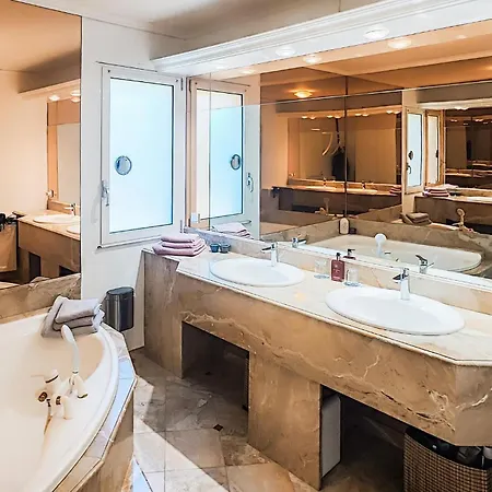 Maison Avec Piscine بيت للعطل *